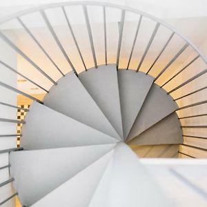 O&L Byron Suites